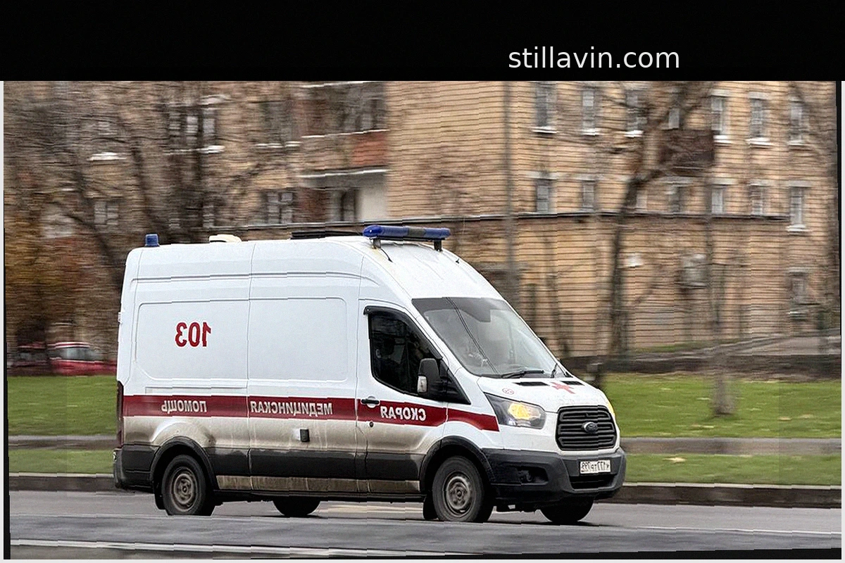 Driver Hits 12-Year-Old Girl in Urals, Offers Chocolate, Then Flees
