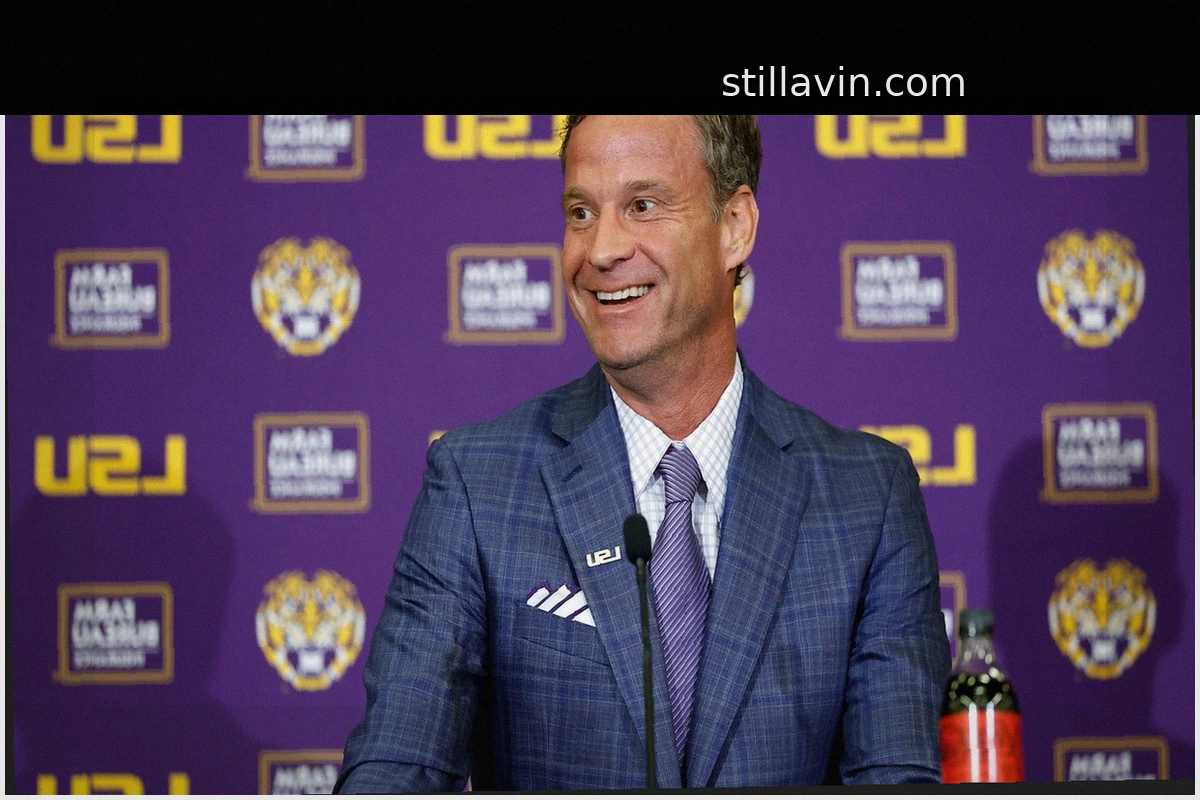 Главный тренер LSU Лэйн Киффин подогревает соперничество с Ole Miss, комментируя проблемы школы с набором игроков