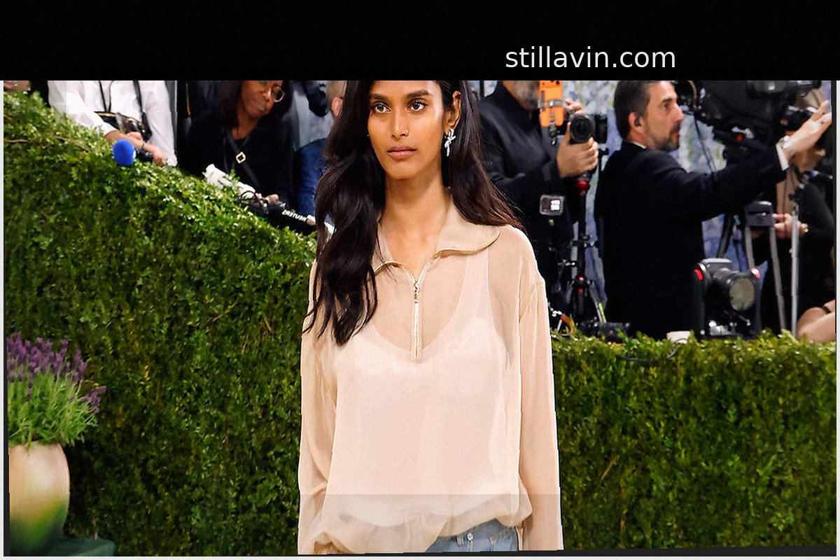 Образ Бхавиты Мандавы на Met Gala от Chanel отсылает к ее случайному открытию в метро